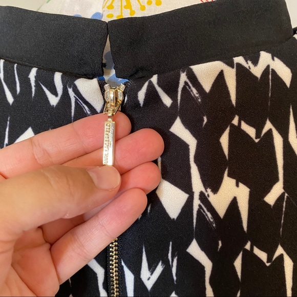 Karl Lagerfeld HighNeck Dress w/ Removable Collar - Picture 9 of 10